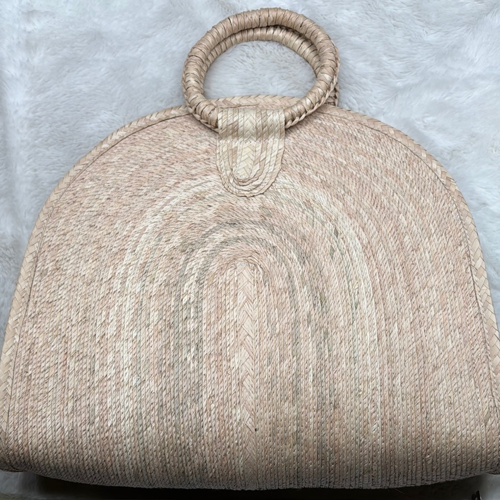 D0008 Elegant Cream Woven Women's Bag